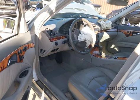 2006 Mercedes-Benz E 500 z USA, uszkodzony, nr VIN WDBUF70J86A822922